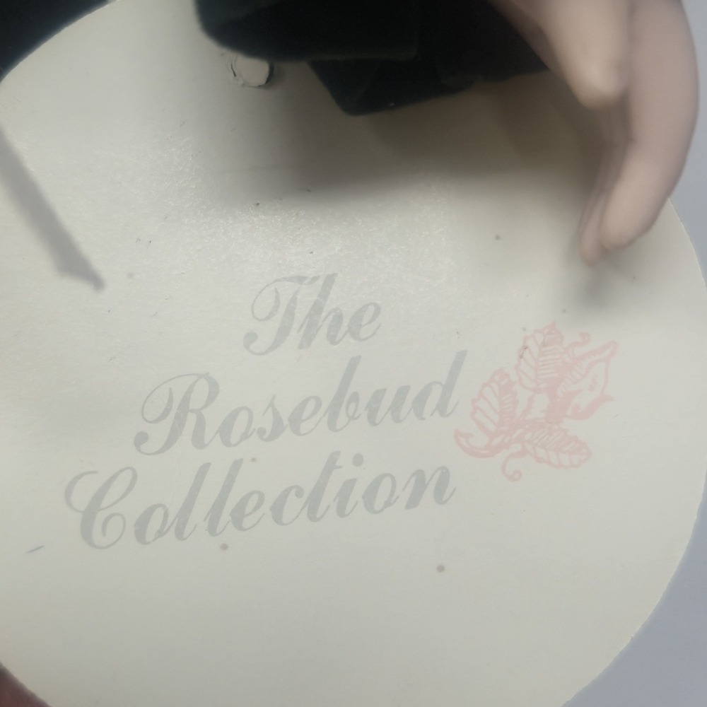 Vintage 1990 The Rosebud Collection Jillian Porcelain Doll 16" - Picture 6 of 16
